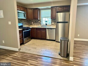 11908 Tarragon Rd in Reisterstown, MD - Building Photo - Building Photo