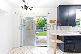 918 E Montclair Rd in Pensacola, FL - Building Photo - Building Photo