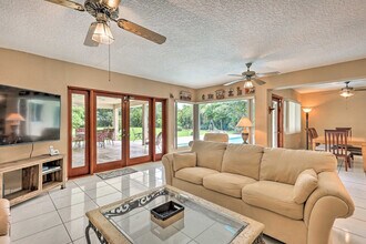 7545 SW 124th St in Miami, FL - Building Photo - Building Photo