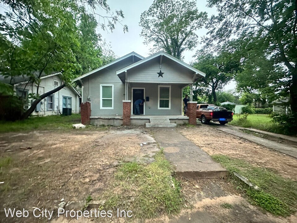 3627 Meyers St Photo