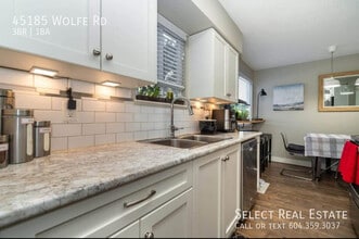 45185 Wolfe Rd in Chilliwack, BC - Building Photo - Building Photo