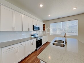 2042 Windsor Park Ave in Dacula, GA - Building Photo - Building Photo