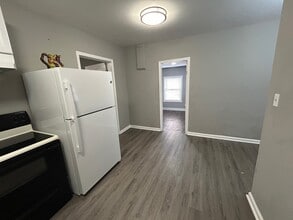 3960 Craig Ave in Louisville, KY - Building Photo - Building Photo