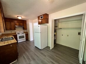 636 Garland St in Malvern, AR - Building Photo - Building Photo