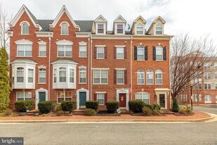 164 Comay Terrace in Alexandria, VA - Building Photo