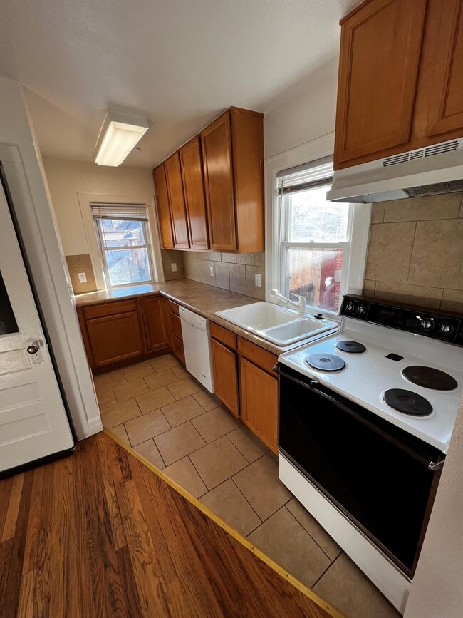 2114 S Washington St in Denver, CO - Building Photo - Building Photo