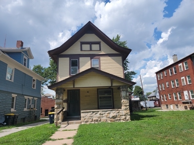 3326 Gillham Rd in Kansas City, MO - Building Photo - Building Photo