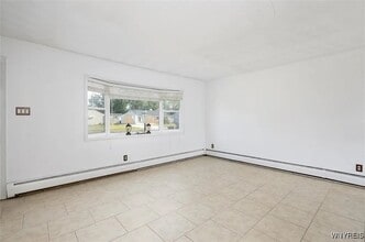 108 Jenell Dr in Grand Island, NY - Building Photo - Building Photo