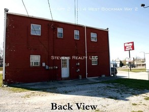 414 W Bockman Way-Unit -2 in Sparta, TN - Building Photo - Building Photo