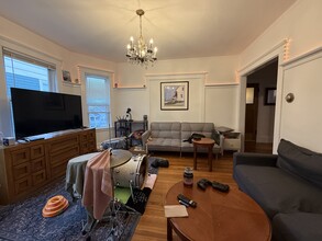 39 Turner St, Unit 3 in Boston, MA - Building Photo - Building Photo