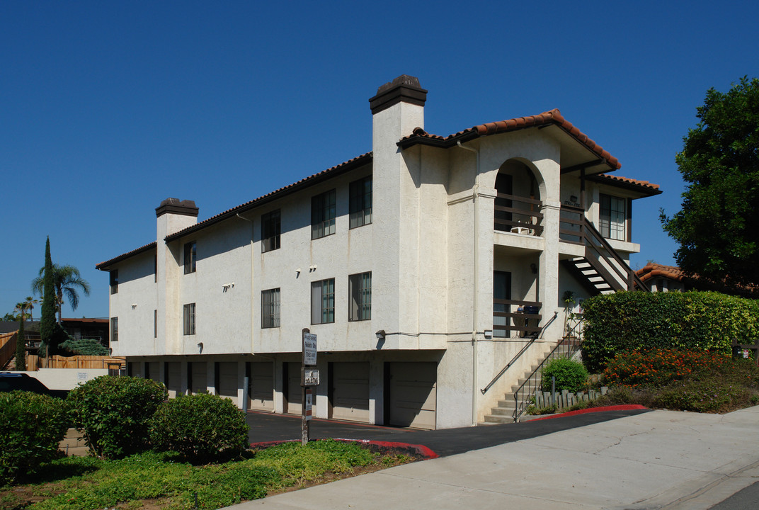 Olive Hills Condominiums in El Cajon, CA - Building Photo