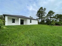 756 Anaconda Ave S in Lehigh Acres, FL - Building Photo - Building Photo