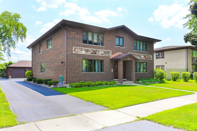 property at 729 S McKinley Ave