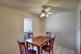 4523 Tall Meadow Ln in Fort Worth, TX - Building Photo - Building Photo