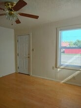 111 N Boulder Ave in Portales, NM - Building Photo - Building Photo