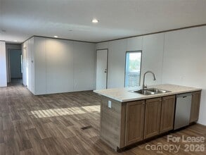 128 Gatewood Dr in Lawndale, NC - Building Photo - Building Photo