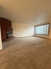 4212-4214 47th Ave NE in Salem, OR - Building Photo - Building Photo