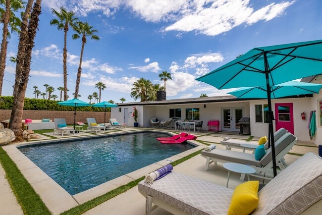 property at 2056 Paseo Roseta