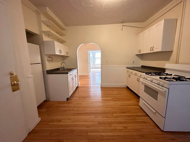 50 Prince St, Unit 1