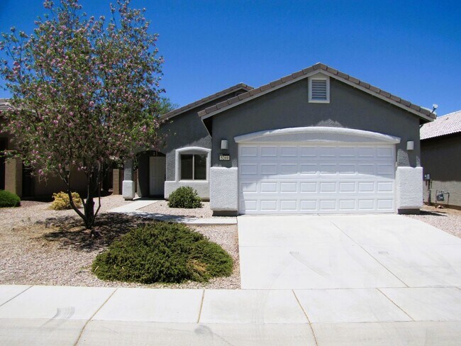 property at 5269 Encanto Dr
