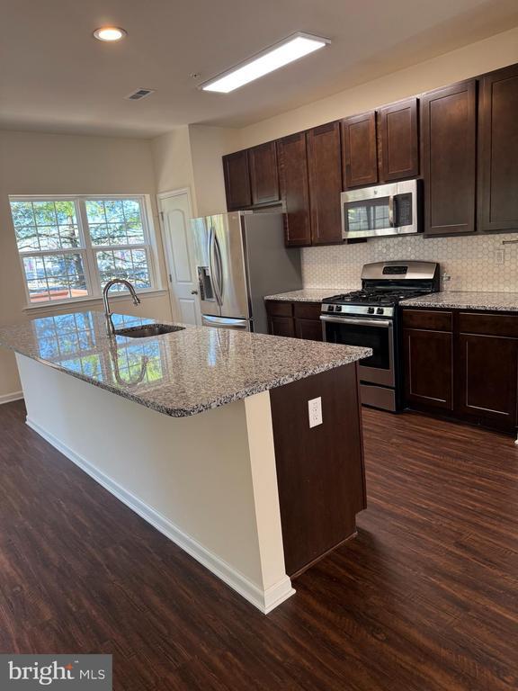 property at 107 Mercer Ct