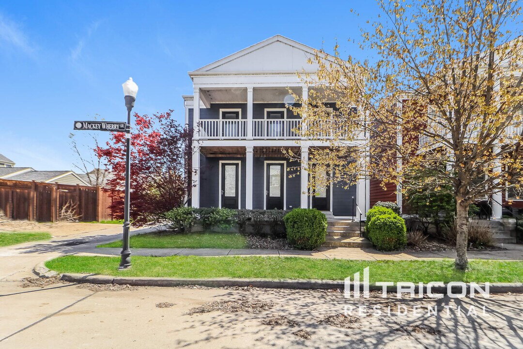 3441 Mackey Wherry St in St. Charles, MO - Building Photo