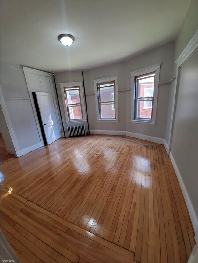 1258 Commonwealth Ave, Unit 1, Unit 1