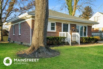 4203 Berkshire Ave in Louisville, KY - Foto de edificio - Building Photo