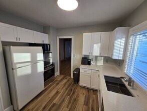 1019 Widdicomb Ave NW in Grand Rapids, MI - Building Photo - Building Photo