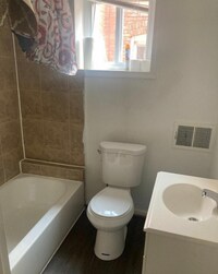 2505 W Baltimore St photo'