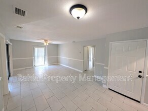 4007 Ashford Green Pl in Tampa, FL - Building Photo - Building Photo