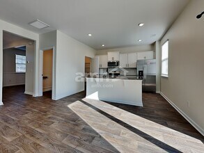 121 Decker Dr in Pooler, GA - Building Photo - Building Photo