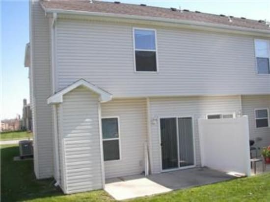 1640 SW Madison St in Lee's Summit, MO - Foto de edificio - Building Photo