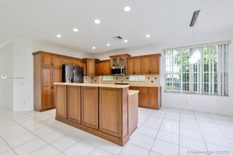 12375 NW 10th Dr in Coral Springs, FL - Building Photo - Building Photo