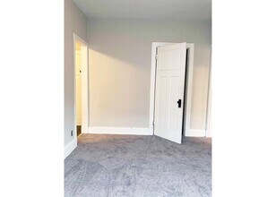 343-345 Ludlow Ave in Cincinnati, OH - Building Photo - Building Photo