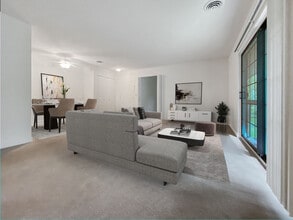 Crescent Village in Clifton Park, NY - Building Photo - Building Photo