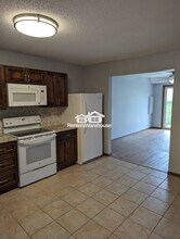 738 8th Ave S in Hopkins, MN - Building Photo - Building Photo