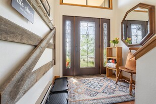 1602 Indian Creek Frontage Rd in Huntley, MT - Building Photo