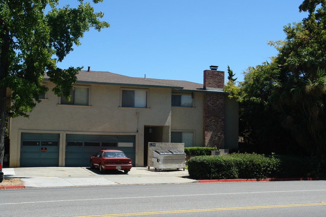 1266 Leigh Ave in San Jose, CA - Building Photo