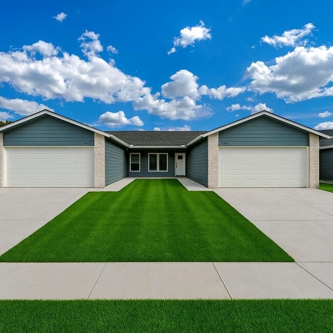 property at 11256 W 35th St S