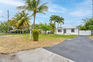 6044 SW 37th St in Miramar, FL - Building Photo