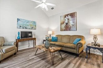 115 Collett Ct in Weatherford, TX - Building Photo - Building Photo