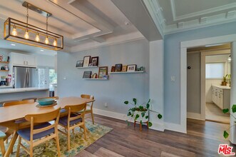 1304 W 55th St in Los Angeles, CA - Building Photo - Building Photo