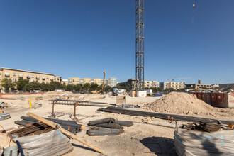 Parkside at Mueller in Austin, TX - Foto de edificio - Building Photo