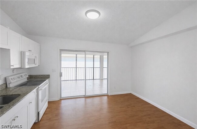 5424 16th Pl SW in Naples, FL - Building Photo - Building Photo