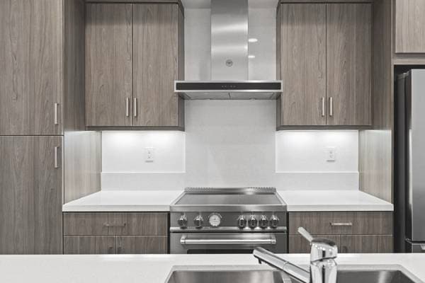 170 Uptown Cir in Oakland, CA - Foto de edificio - Building Photo