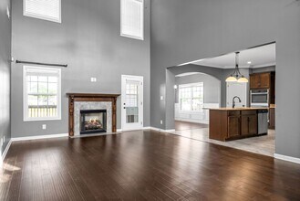 1516 Kestrel Dr in Clarksville, TN - Building Photo - Building Photo