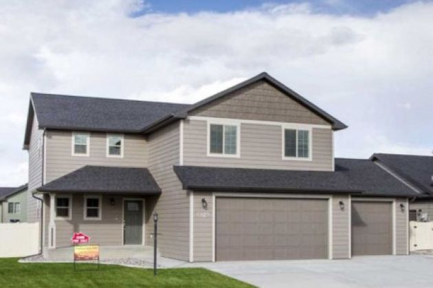 5823 Horseshoe Trl in Billings, MT - Building Photo