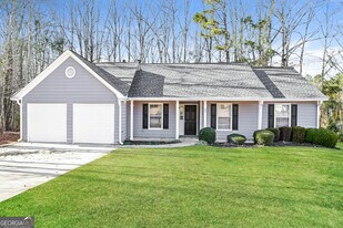 25 Willow Tree Terrace in Covington, GA - Building Photo