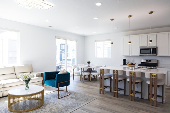 2327 Prairie Smoke Dr in Monument, CO - Building Photo - Building Photo